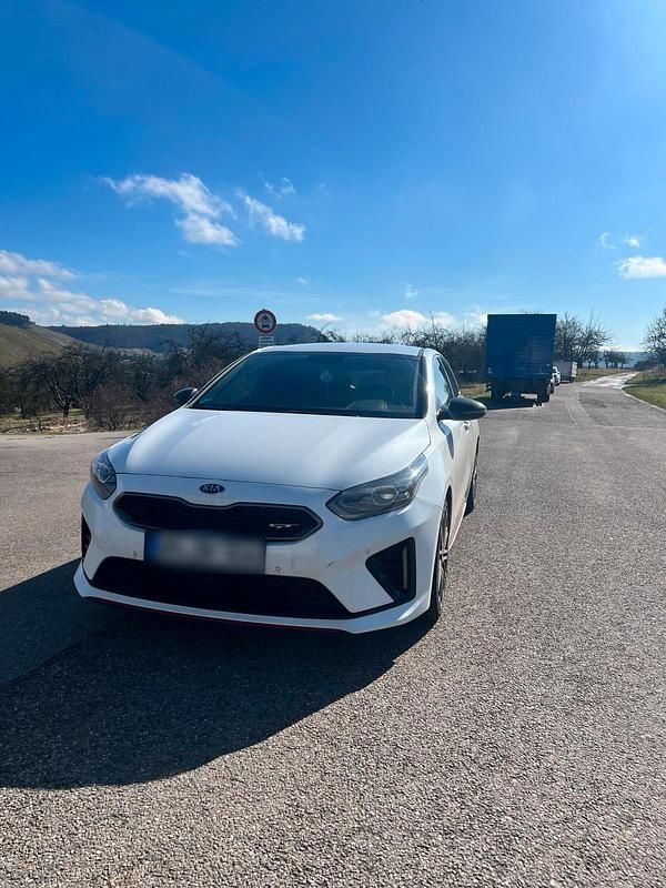Gebraucht Kia ProCeed GT 204 PS (150 kW) 2019 Weiß Kombi