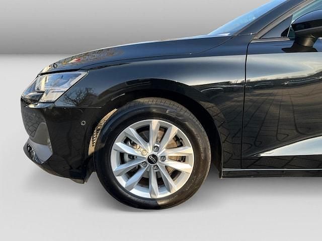 Gebraucht Audi A3 Ambiente 150 PS (110 kW) 2024 Mythosschwarz metallic Limousine