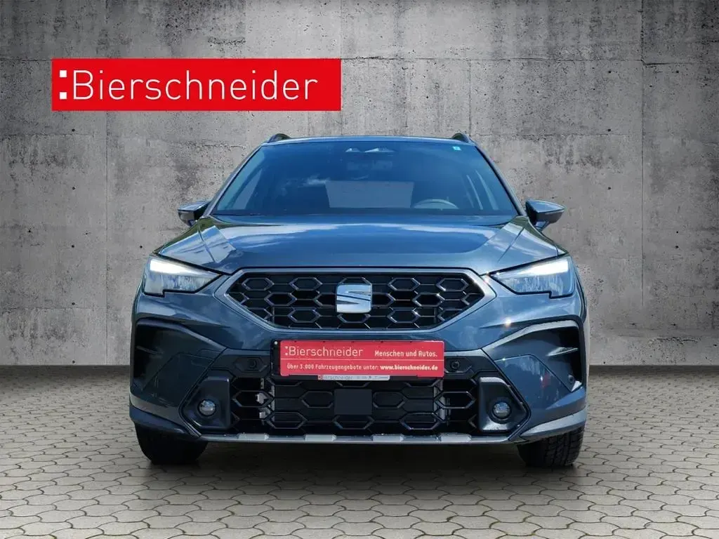 Neu Seat Arona Style 116 PS (85 kW) 2026 Grau SUV