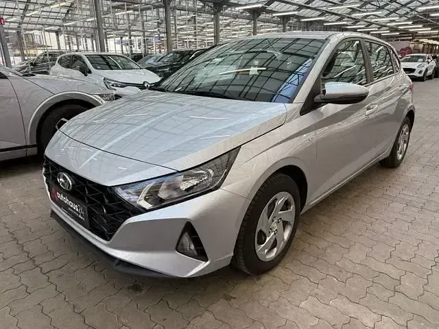 Occasion Hyundai i20 Select 101 ch (74 kW) 2022 Argent Citadine