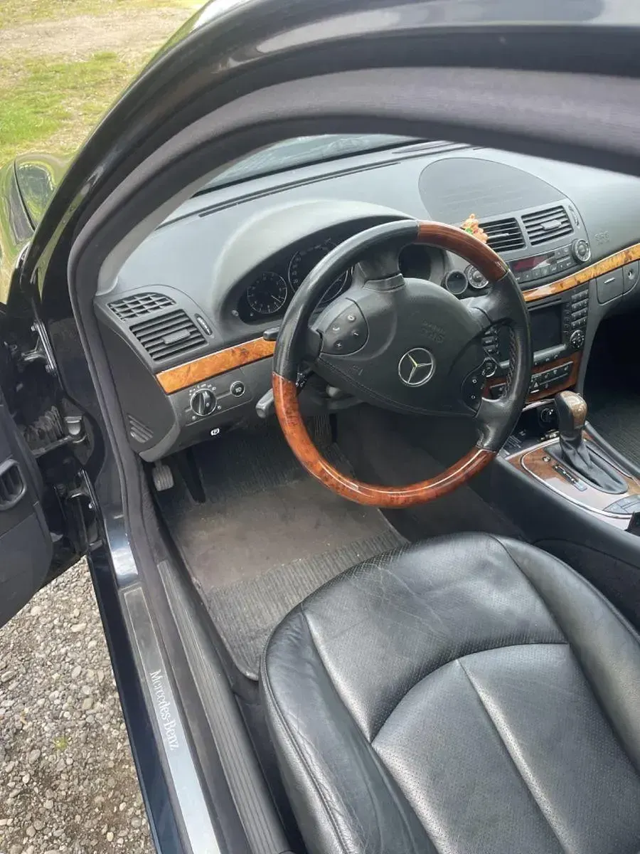 Gebraucht Mercedes E350 Elegance 272 PS (200 kW) 2004 Blau Kombi