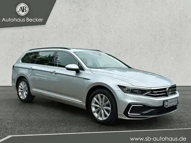Gebraucht VW Passat Business 235 PS (172 kW) 2020 Silber Kombi