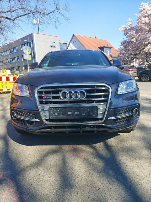 Grau Gebraucht 2014 Audi SQ5 Sport SUV | 16.500 € (Fairer Preis) - Bild 1/4