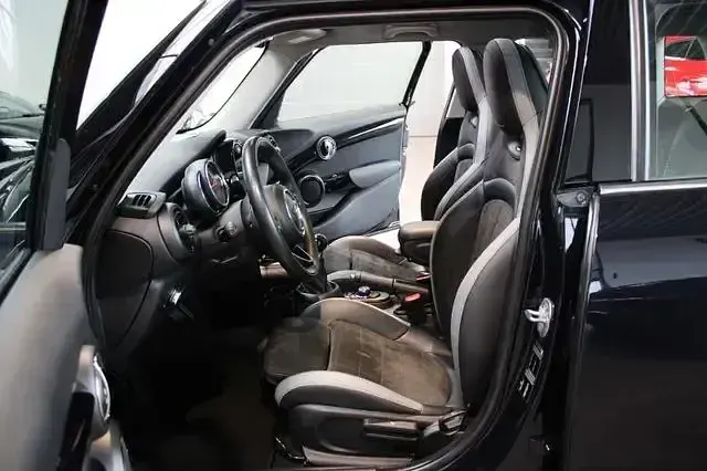Occasion Mini Cooper S 192 PK (141 kW) 2019 Zwart Hatchback