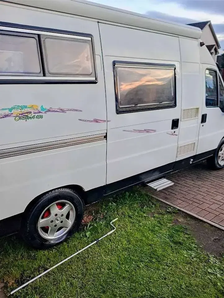 Gebraucht Peugeot Boxer 128 PS (94 kW) 1995 Weiß Van