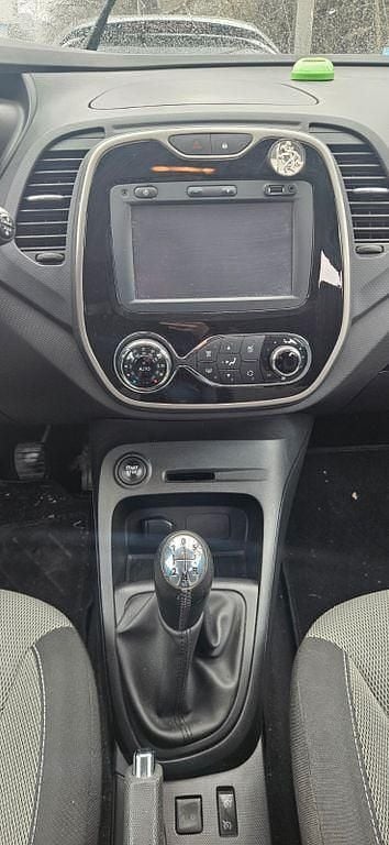 Gebraucht Renault Captur Life 90 PS (66 kW) 2015 Beige SUV