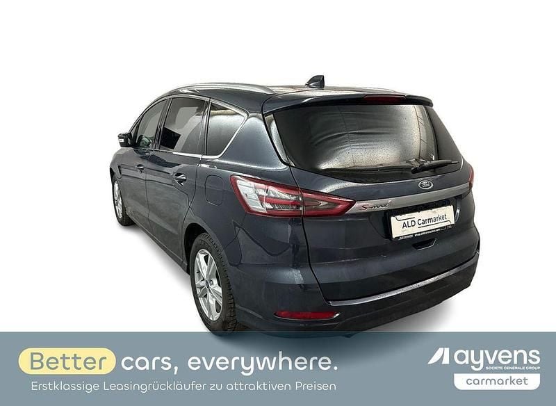 Gebraucht Ford S-MAX Titanium 150 PS (110 kW) 2022 Pantherblau metallic Van / Kleinbus