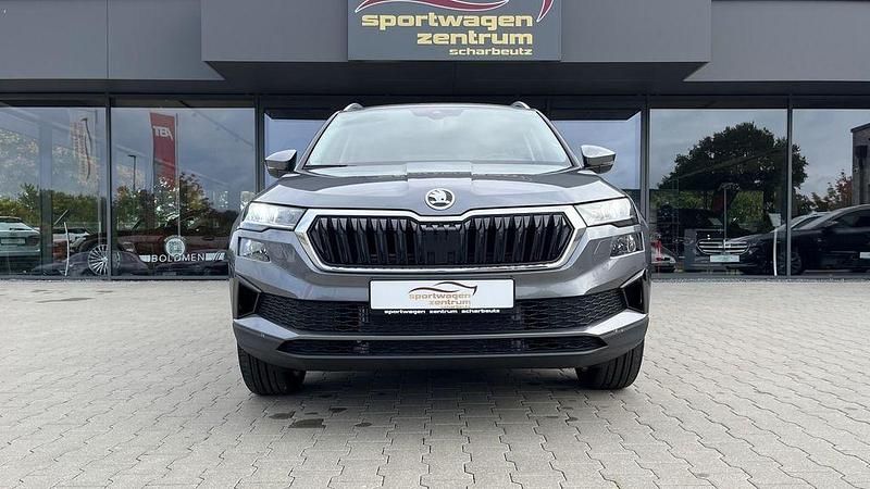 Neu Skoda Karoq Selection 150 PS (110 kW) 2025 Graphitegrau SUV