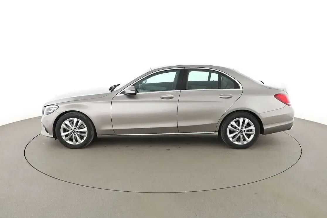Gebraucht Mercedes C180 Avantgarde 156 PS (114 kW) 2018 Grau Limousine