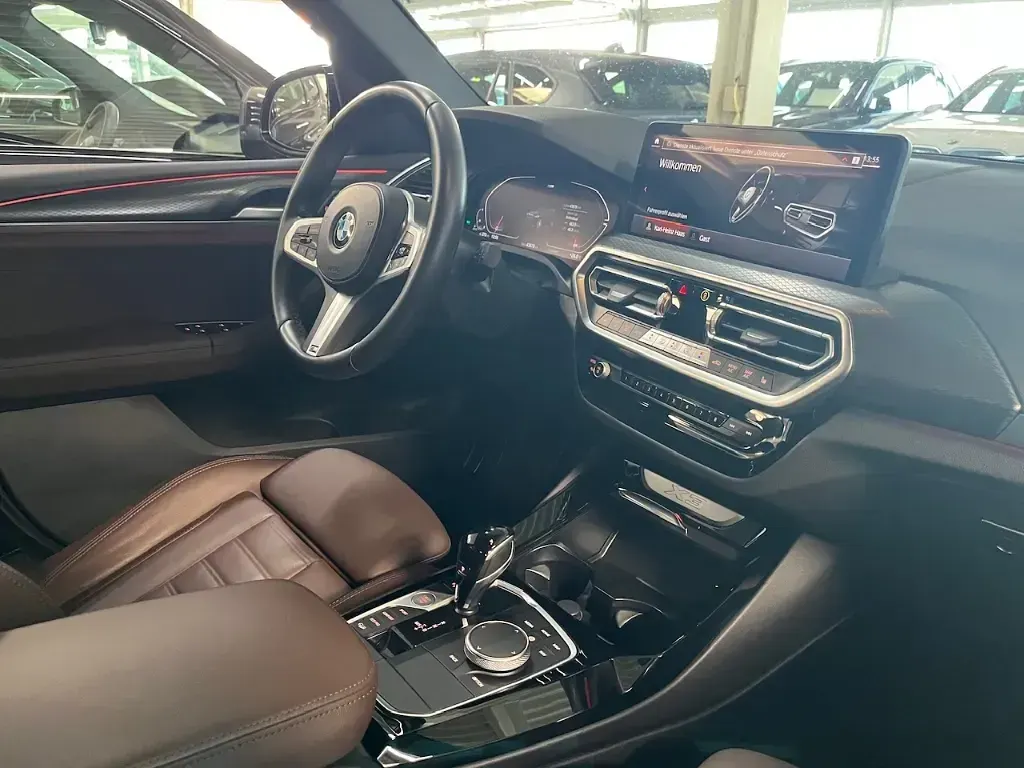 Gebraucht BMW X3 Performance 190 PS (139 kW) 2024 Schwarz SUV