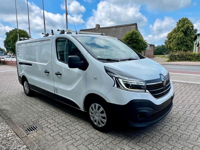 Gebraucht Renault Trafic Komfort 145 PS (106 kW) 2020 Gletscherweiss Van / Kleinbus