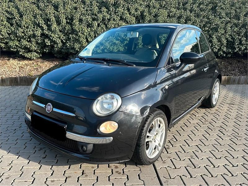 Gebraucht Fiat 500 69 PS (50 kW) 2012 Schwarz Kleinwagen