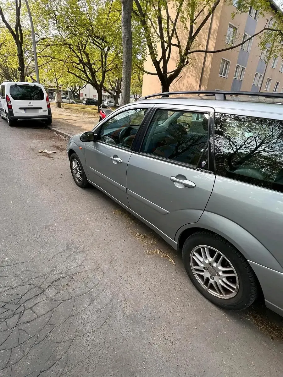 Brugt Ford Focus 101 HK (74 kW) 2003 Sølv Stationcar