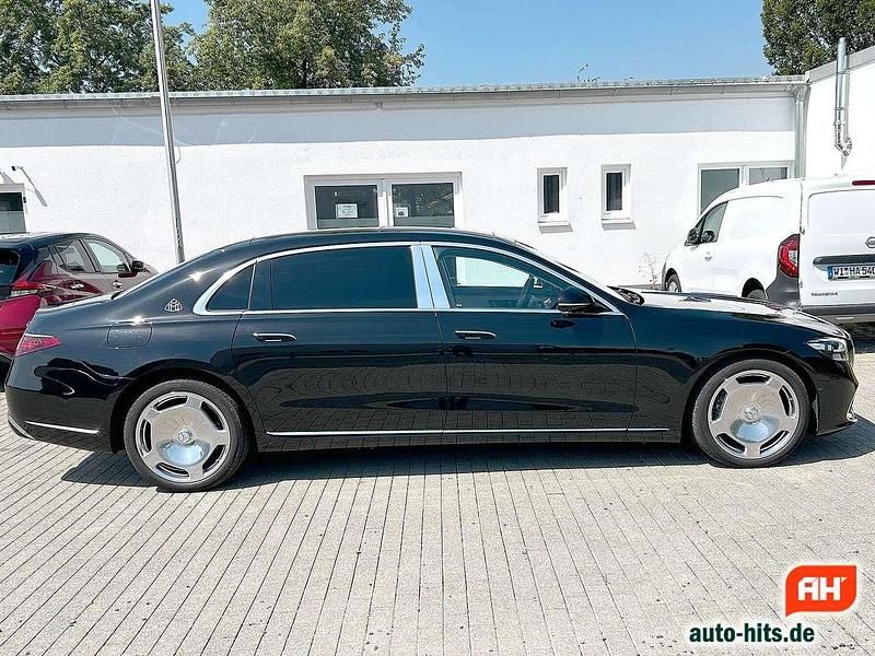 Gebraucht Mercedes S580 503 PS (369 kW) 2024 Obsidianschwarz  metalliclack Limousine