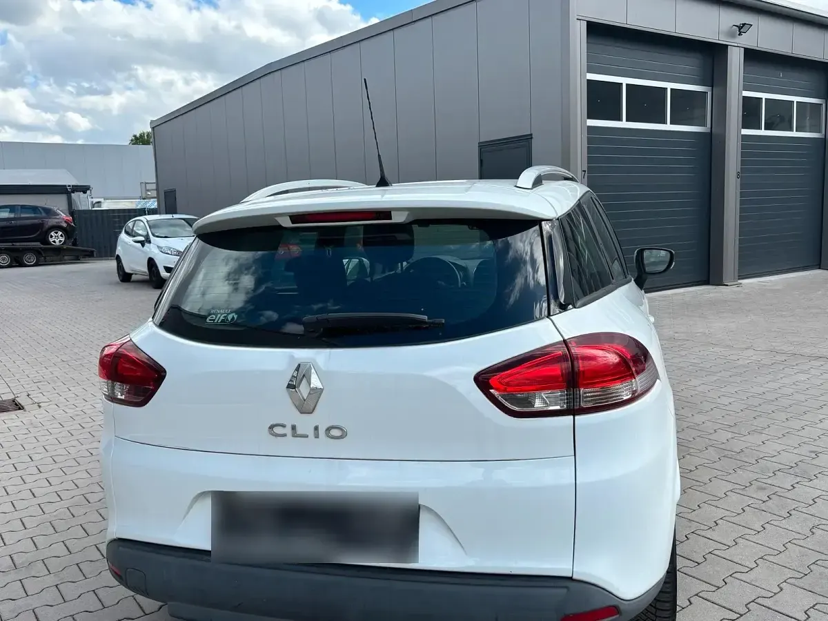 Gebraucht Renault Clio 73 PS (53 kW) 2014 Weiß Kombi