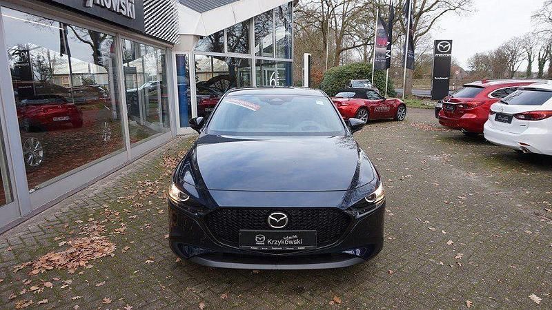 Neu Mazda 3 140 PS (102 kW) 2025 Deep crystal blue Limousine
