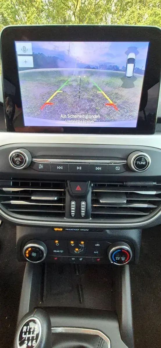Gebraucht Ford Focus Active 120 PS (88 kW) 2021 Silber Limousine