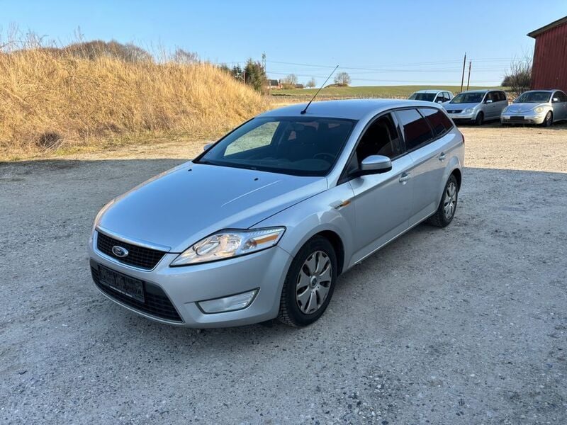 Gebraucht Ford Mondeo Trend 140 PS (102 kW) 2009 Silber Limousine