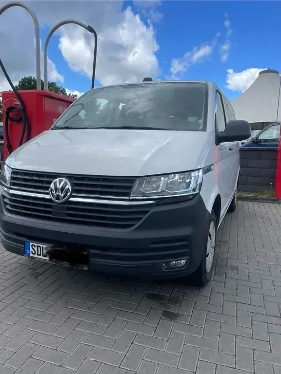 Gebraucht VW Caravelle 150 PS (110 kW) 2020 Weiß Van