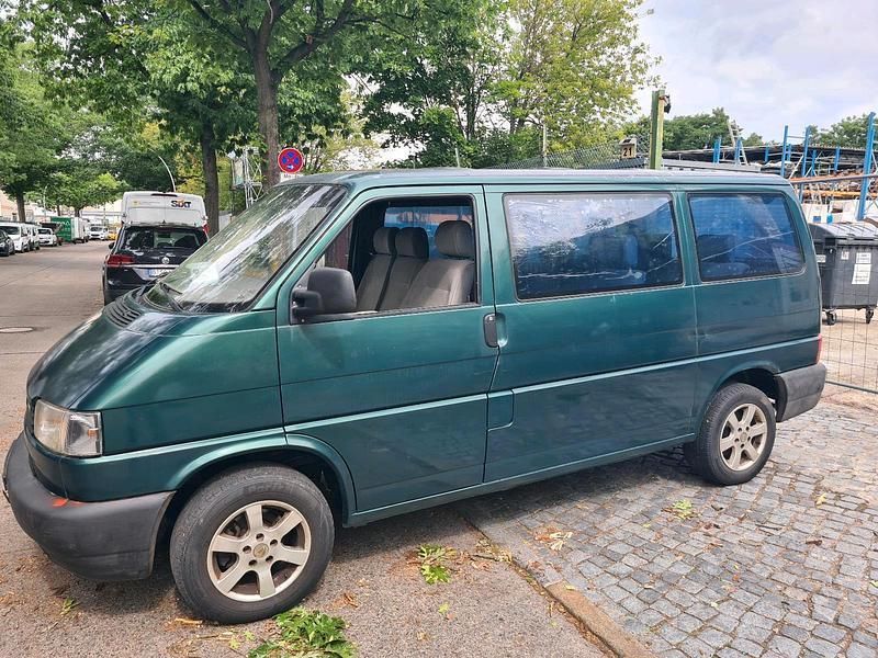Grün Gebraucht 1996 VW T4 Van | 2.600 € (Superpreis) - Bild 1/4