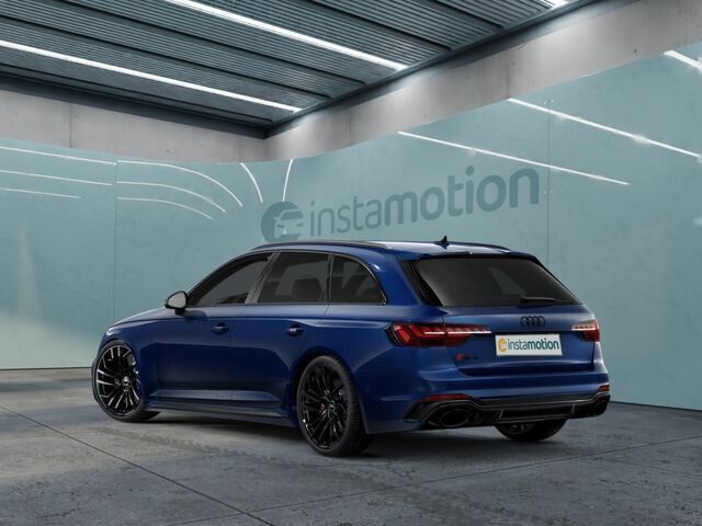 Gebraucht Audi RS4 450 PS (330 kW) 2022 Blau Kombi