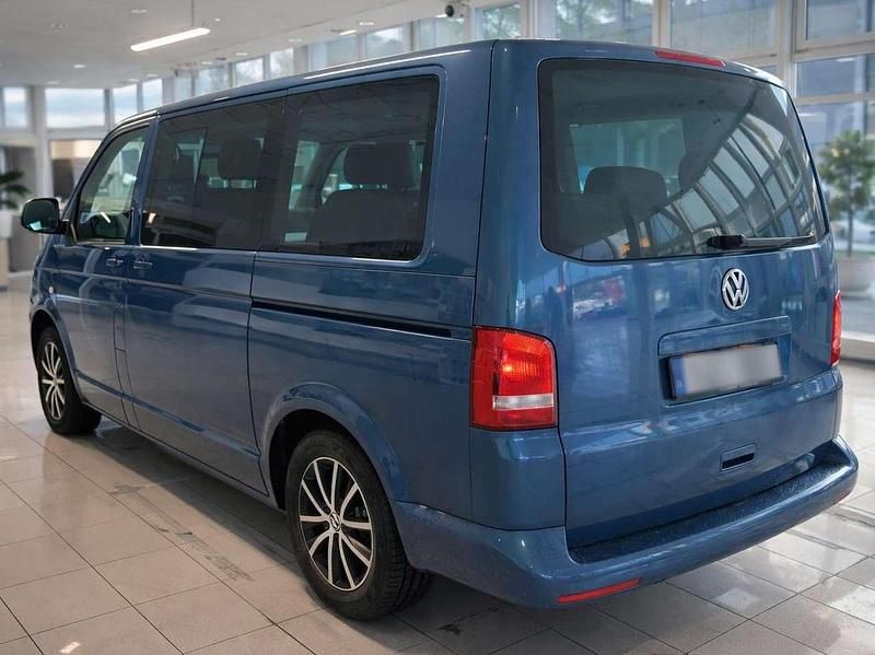 Gebraucht VW Multivan Comfortline 140 PS (102 kW) 2015 Olympiablau metallic Van / Kleinbus