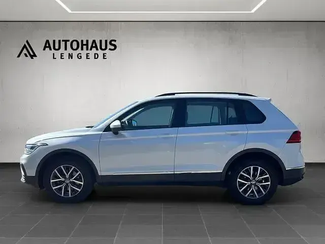 Gebraucht VW Tiguan 150 PS (110 kW) 2023 Weiß SUV