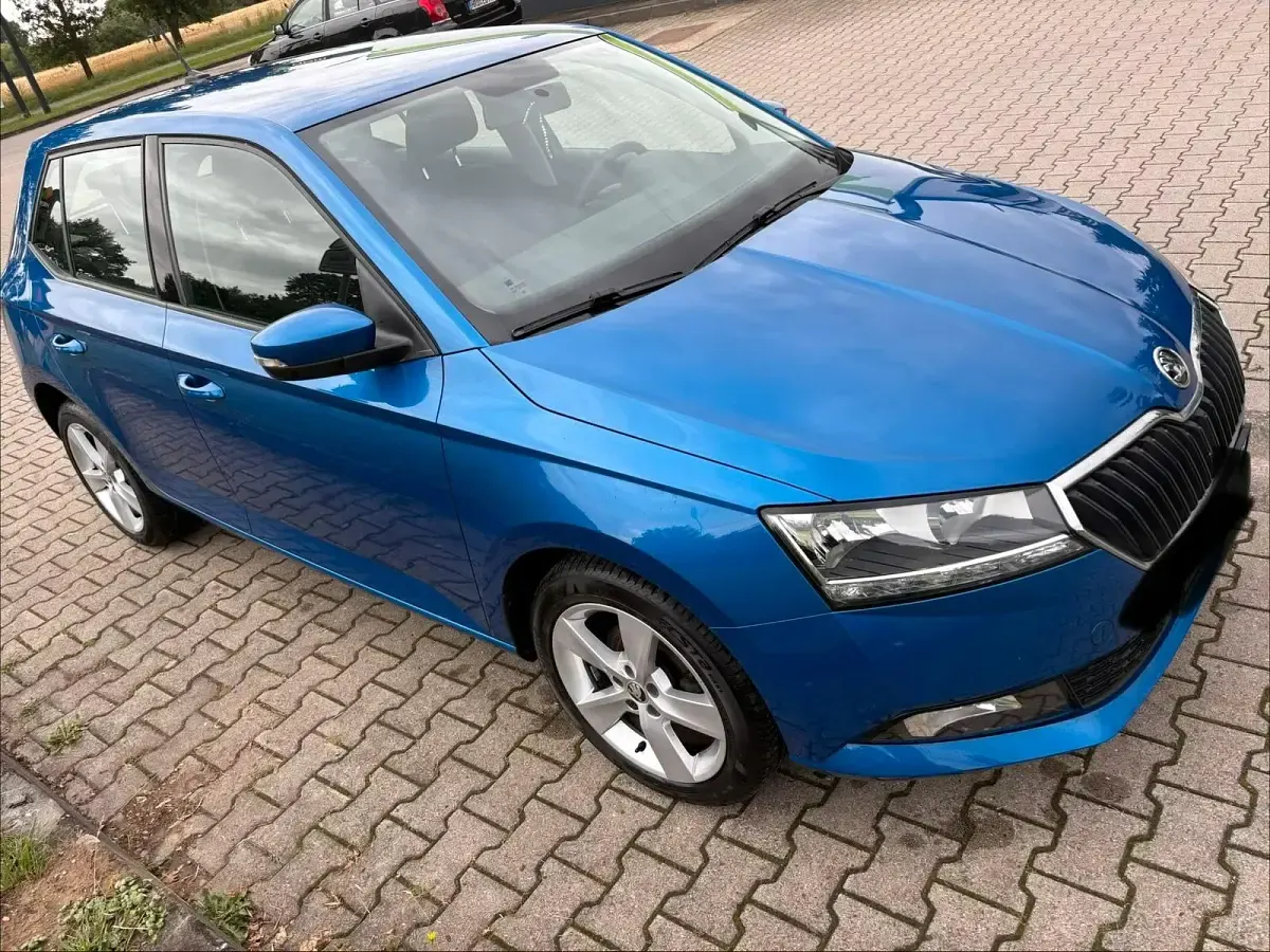 Gebraucht Skoda Fabia 95 PS (69 kW) 2019 Blau Kleinwagen