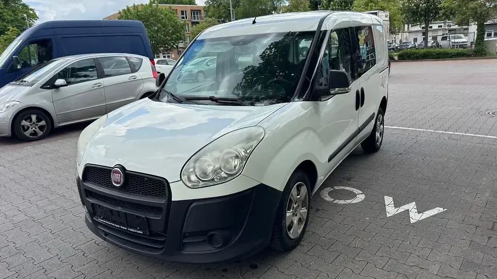 Occasion Fiat Doblò Basis 105 ch (77 kW) 2014 Blanc Monospace