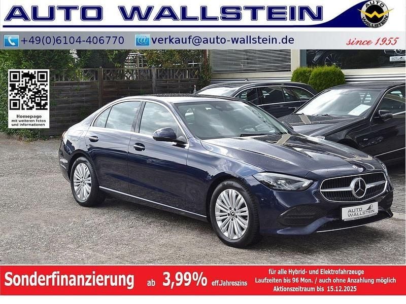 Blau Gebraucht 2023 Mercedes C200 Avantgarde Limousine | 33.980 € (Guter Preis) - Bild 1/4