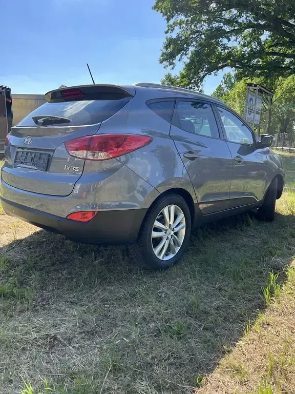Gebraucht Hyundai ix35 Premium 184 PS (135 kW) 2012 Grau SUV