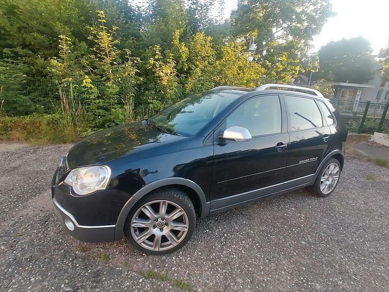 Schwarz Gebraucht 2007 VW Polo Cross Kleinwagen | 2.874 € (Fairer Preis) - Bild 1/4