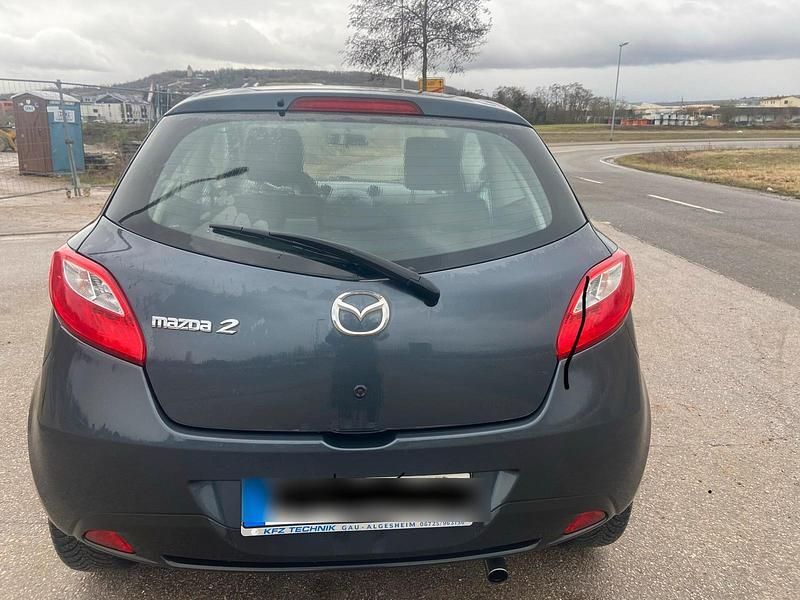Gebraucht Mazda 2 75 PS (55 kW) 2010 Grau Kleinwagen