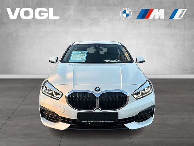 Gebraucht BMW 116 Advantage 109 PS (80 kW) 2023 Weiß Kleinwagen