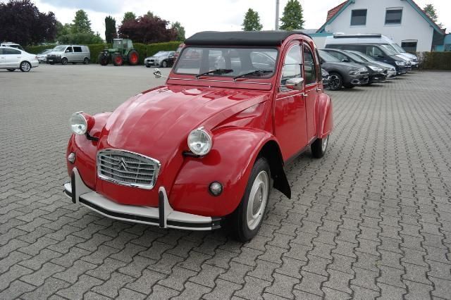 Rot Gebraucht 1983 Citroën 2CV Cabrio | 19.899 € - Bild 1/4