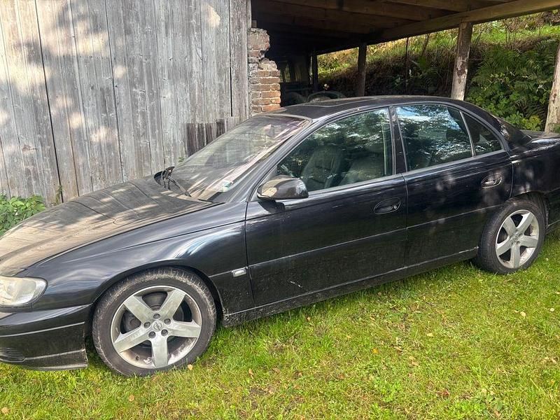 Schwarz Gebraucht 2002 Opel Omega Edition Limousine | 3.650 € (Fairer Preis) - Bild 1/4