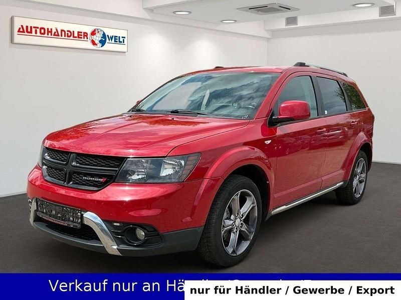 Rot Gebraucht 2016 Dodge Journey SXT SUV | 7.199 € (Fairer Preis) - Bild 1/3