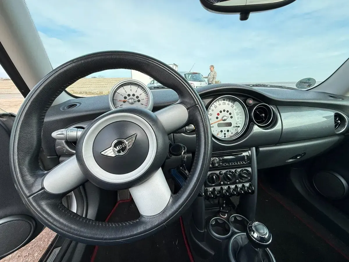 Gebraucht Mini Cooper 116 PS (85 kW) 2005 Silber Kleinwagen