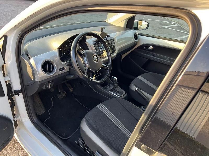 Gebraucht VW e-up! 60 kW (82 PS) 2018 Weiß Kleinwagen