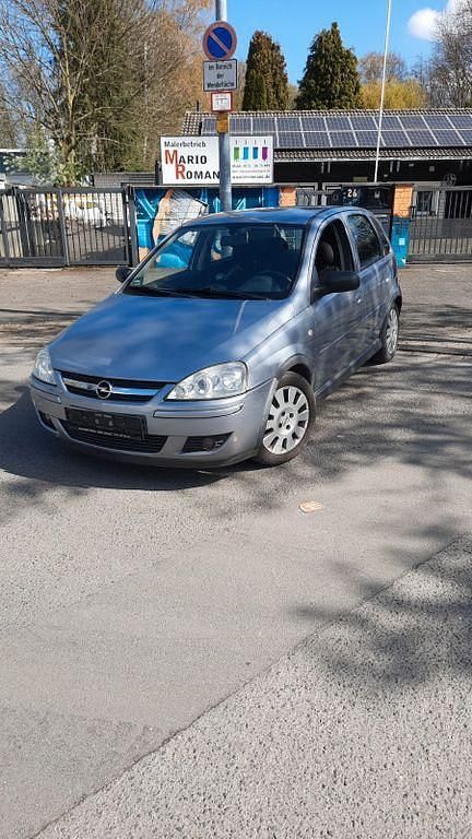 Gebraucht Opel Corsa 75 PS (55 kW) 2004 Silber Kleinwagen