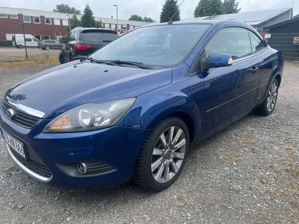 Gebraucht Ford Focus Cabriolet 145 PS (106 kW) 2008 Blau Cabrio