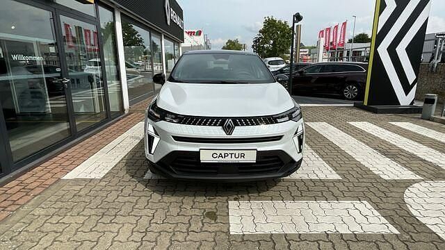 Gebraucht Renault Captur Techno 94 PS (69 kW) 2024 Andere farbe SUV