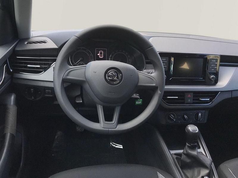 Gebraucht Skoda Scala Cool Plus 95 PS (69 kW) 2020 Blau Kleinwagen
