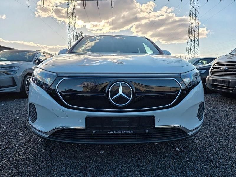 Gebraucht Mercedes EQA250 139 kW (190 PS) 2021 Silber SUV
