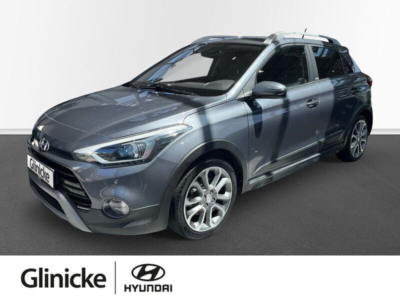Grau Gebraucht 2020 Hyundai i20 Active Limousine | 15.490 € (Fairer Preis) - Bild 1/4