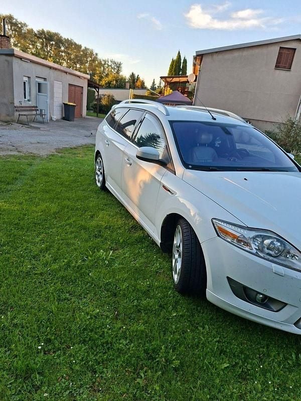 Weiß Gebraucht 2009 Ford Mondeo Titanium S Kombi | 2.250 € (Superpreis) - Bild 1/4