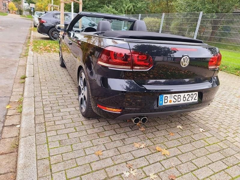 Gebraucht VW Golf Cabriolet 160 PS (117 kW) 2011 Schwarz Cabrio