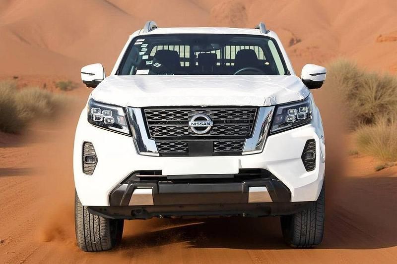 Neu Nissan Navara 167 PS (122 kW) 2025 Weiß Pickup