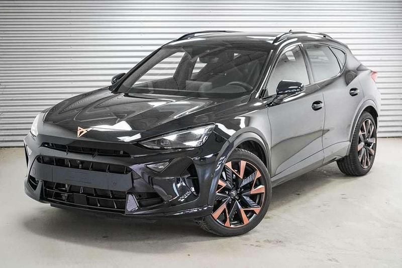 Midnight black metall... Gebraucht 2025 Cupra Formentor VZ SUV | 38.790 € (Fairer Preis) - Bild 1/4