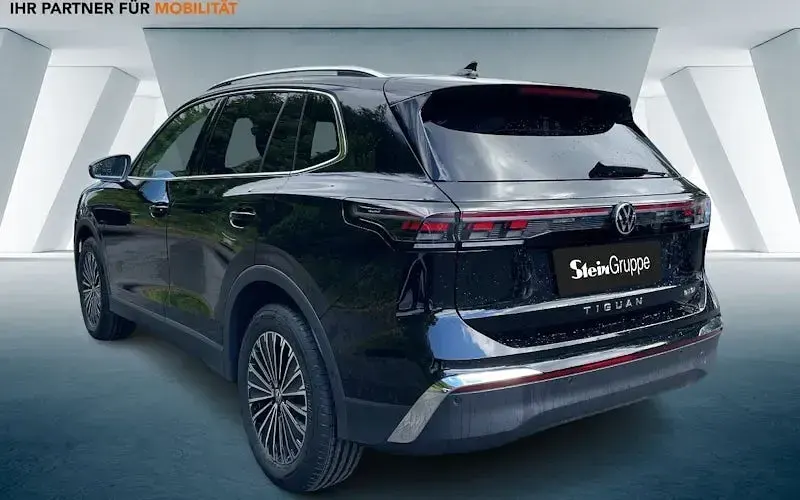 Neu VW Tiguan Elegance 150 PS (110 kW) 2026 Schwarz SUV